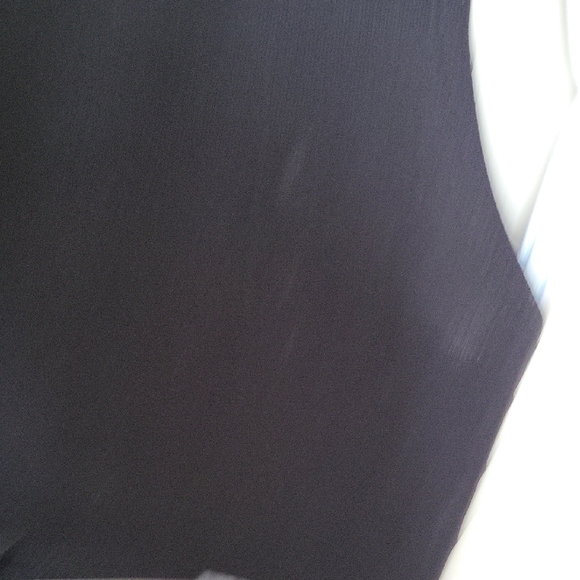 Elegant Black Women's Top - Picture 3 of 9